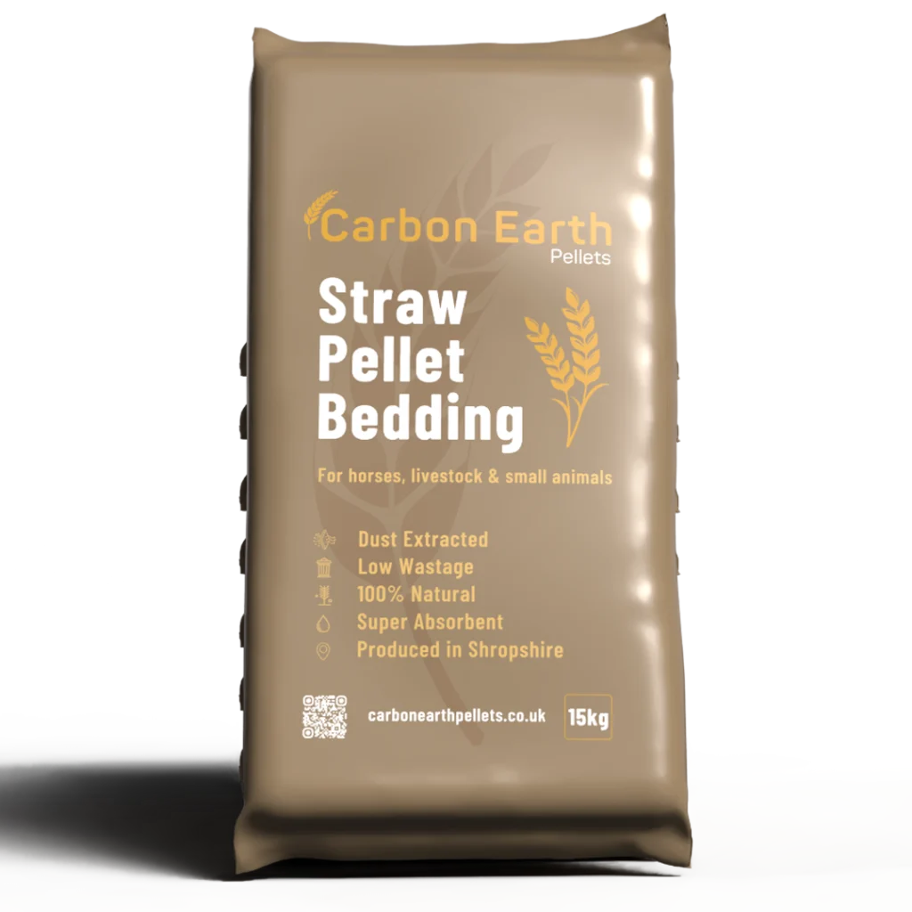 Straw Pellets 15kg Carbon Earth